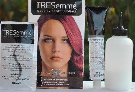 Hair Color - Hair Coloring - Tresemme TRESemme Color Revitalize | BazarFX
